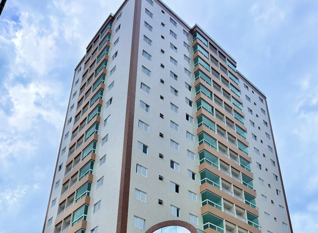 Edifício residencial pronto para morar no Jardim Guilhermina em Praia Grande